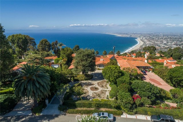 2221 Via Guadalana, Palos Verdes Estates, California 90274, 3 Bedrooms Bedrooms, ,2 BathroomsBathrooms,Residential,Sold,Via Guadalana,PV17220073