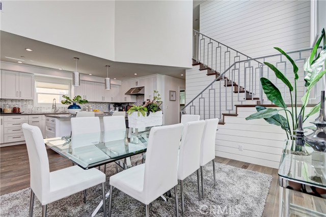 524 14th Street, Manhattan Beach, California 90266, 4 Bedrooms Bedrooms, ,3 BathroomsBathrooms,Residential,Sold,14th,SB19119459