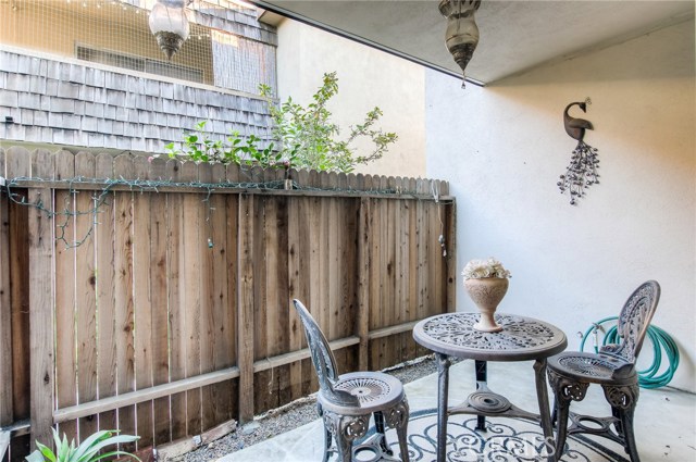 2604 Gates Avenue, Redondo Beach, California 90278, 2 Bedrooms Bedrooms, ,2 BathroomsBathrooms,Residential,Sold,Gates,SB17273639