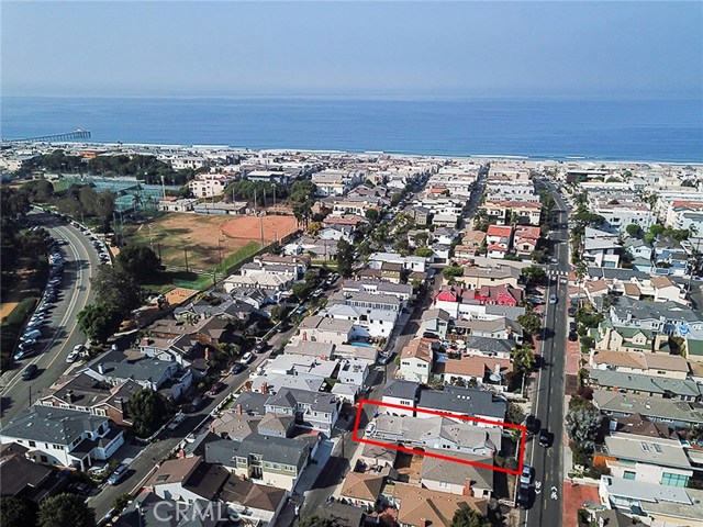 528 Marine Avenue, Manhattan Beach, California 90266, 3 Bedrooms Bedrooms, ,2 BathroomsBathrooms,Residential,Sold,Marine,SB19035532