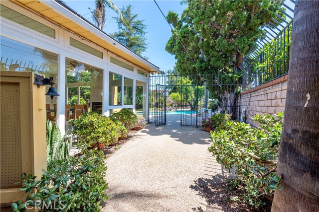 2037 Upland Street, Rancho Palos Verdes, California 90275, 4 Bedrooms Bedrooms, ,3 BathroomsBathrooms,Residential,Sold,Upland,SB20101811