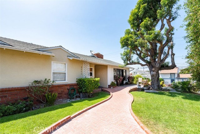 2965 La Carlita Street, Hermosa Beach, California 90254, 3 Bedrooms Bedrooms, ,2 BathroomsBathrooms,Residential,Sold,La Carlita,SB20207353