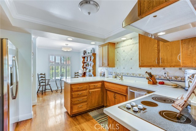 25 Via Granada, Rolling Hills Estates, California 90274, 3 Bedrooms Bedrooms, ,2 BathroomsBathrooms,Residential,Sold,Via Granada,TR21114102