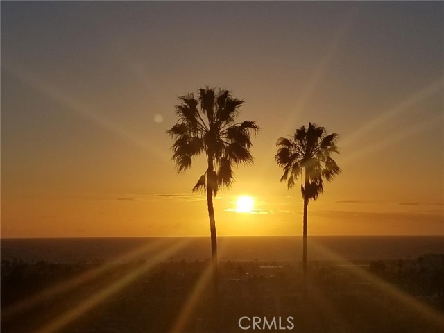 506 Helberta Avenue, Redondo Beach, California 90277, 3 Bedrooms Bedrooms, ,2 BathroomsBathrooms,Residential,Sold,Helberta,SB19050182