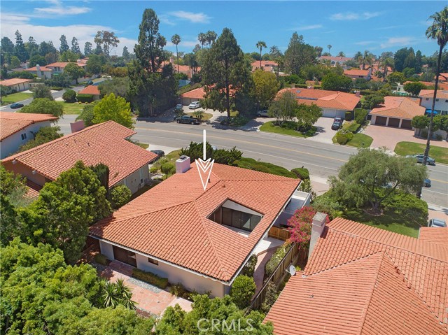 1616 Granvia Altamira, Palos Verdes Estates, California 90274, 3 Bedrooms Bedrooms, ,2 BathroomsBathrooms,Residential,Sold,Granvia Altamira,OC19176294