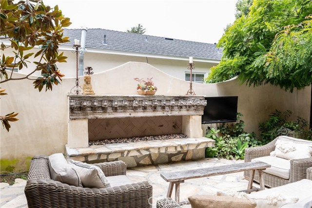 720 33rd Street, Manhattan Beach, California 90266, 5 Bedrooms Bedrooms, ,3 BathroomsBathrooms,Residential,Sold,33rd,SB19184166