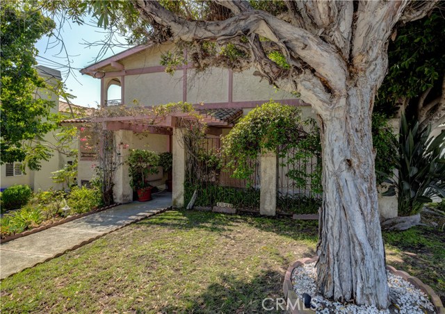 1320 12th Street, Manhattan Beach, California 90266, 2 Bedrooms Bedrooms, ,2 BathroomsBathrooms,Residential,Sold,12th,SB20186384