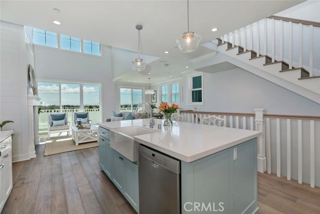 1524 Wollacott Street, Redondo Beach, California 90278, 4 Bedrooms Bedrooms, ,2 BathroomsBathrooms,Residential,Sold,Wollacott,SB19120609