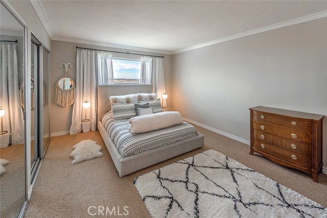 The Master Suite also looks out to the incredible panoramic views!