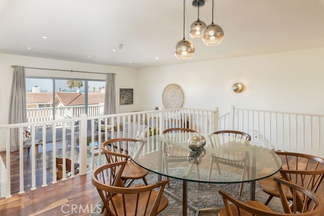 222 Guadalupe Avenue, Redondo Beach, California 90277, 4 Bedrooms Bedrooms, ,1 BathroomBathrooms,Residential,Sold,Guadalupe,SB19253760