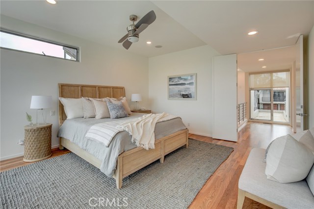 2400 Palm Avenue, Manhattan Beach, California 90266, 4 Bedrooms Bedrooms, ,4 BathroomsBathrooms,Residential,Sold,Palm,SB20055026