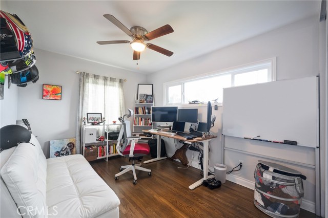 610 Inglewood Ave, Redondo Beach, California 90278, 3 Bedrooms Bedrooms, ,1 BathroomBathrooms,Residential,Sold,Inglewood Ave,SB20256411