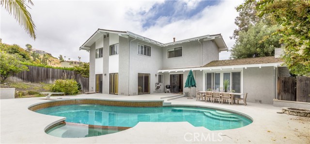 1812 Via Estudillo, Palos Verdes Estates, California 90274, 4 Bedrooms Bedrooms, ,3 BathroomsBathrooms,Residential,Sold,Via Estudillo,SB17065714