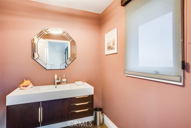 11 Outrider Road, Rolling Hills, California 90274, 4 Bedrooms Bedrooms, ,3 BathroomsBathrooms,Residential,Sold,Outrider,PV20235283