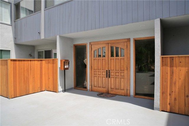 2 Bed Home for Sale in Culver City, California