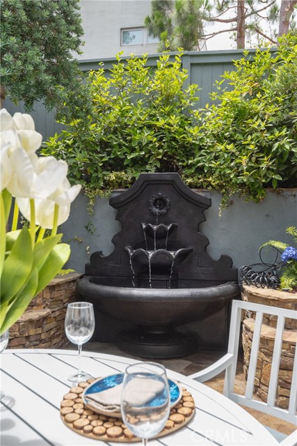 754 35th Street, Manhattan Beach, California 90266, 5 Bedrooms Bedrooms, ,3 BathroomsBathrooms,Residential,Sold,35th,SB21137408