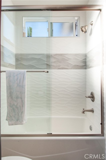 2110 Ernest Avenue, Redondo Beach, California 90278, 4 Bedrooms Bedrooms, ,3 BathroomsBathrooms,Residential,Sold,Ernest,SB21132960