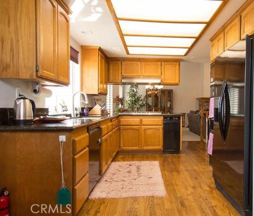 2120 Rockefeller Lane, Redondo Beach, California 90278, 3 Bedrooms Bedrooms, ,3 BathroomsBathrooms,Residential,Sold,Rockefeller,SB19238067