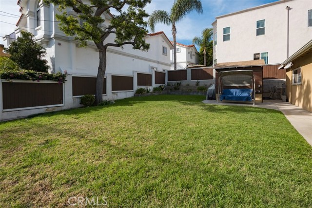 2121 Clark Lane, Redondo Beach, California 90278, 4 Bedrooms Bedrooms, ,1 BathroomBathrooms,Residential,Sold,Clark,SB18050602