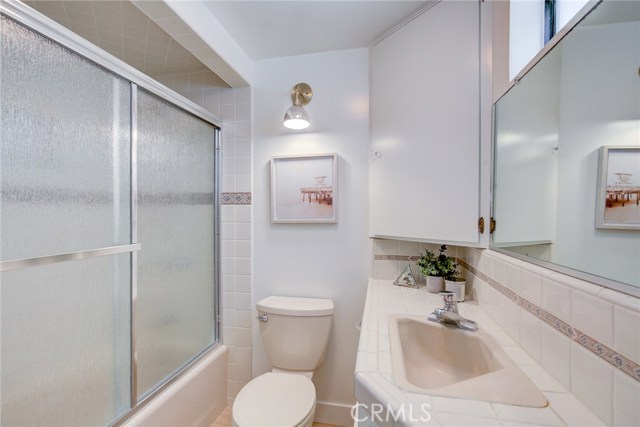 436 1st Street, Manhattan Beach, California 90266, 4 Bedrooms Bedrooms, ,2 BathroomsBathrooms,Residential,Sold,1st,SB20048897