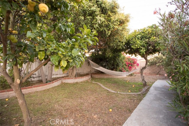 1812 Armour Lane, Redondo Beach, California 90278, 2 Bedrooms Bedrooms, ,1 BathroomBathrooms,Residential,Sold,Armour,SB17159525