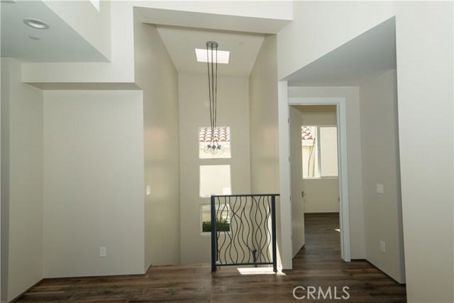 2013 Voorhees Avenue, Redondo Beach, California 90278, 4 Bedrooms Bedrooms, ,3 BathroomsBathrooms,Residential,Sold,Voorhees,SB18083420