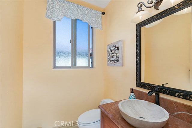 615 Pacific Coast, Redondo Beach, California 90277, 3 Bedrooms Bedrooms, ,3 BathroomsBathrooms,Residential,Sold,Pacific Coast,SB20095502