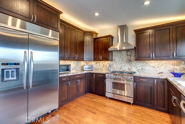 1717 Van Horne Lane, Redondo Beach, California 90278, 3 Bedrooms Bedrooms, ,1 BathroomBathrooms,Residential,Sold,Van Horne,PV19074395