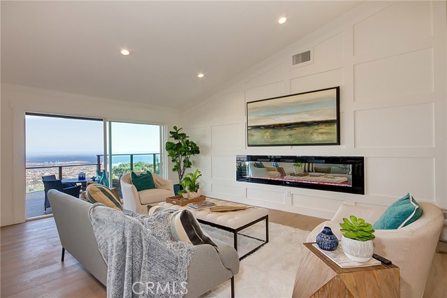 30016 Grandpoint Lane, Rancho Palos Verdes, California 90275, 4 Bedrooms Bedrooms, ,3 BathroomsBathrooms,Residential,Sold,Grandpoint Lane,TR18127978