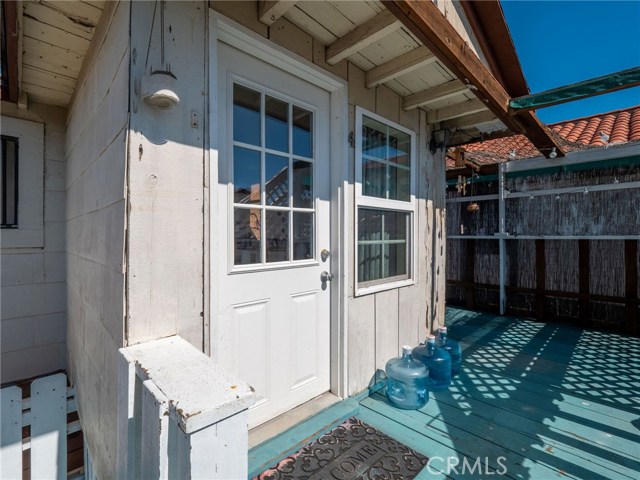 117 Helberta Avenue, Redondo Beach, California 90277, ,Residential Income,Sold,Helberta,SB20097528