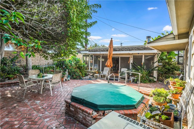 1140 22nd Street, Manhattan Beach, California 90266, 3 Bedrooms Bedrooms, ,2 BathroomsBathrooms,Residential,Sold,22nd,SB18012699