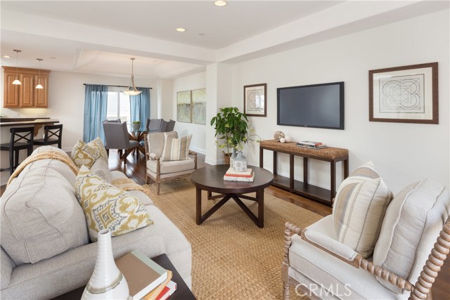 1461 12th Street, Manhattan Beach, California 90266, 3 Bedrooms Bedrooms, ,2 BathroomsBathrooms,Residential,Sold,12th,SB17108365