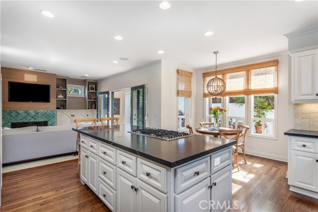 1801 Palm Avenue, Manhattan Beach, California 90266, 5 Bedrooms Bedrooms, ,4 BathroomsBathrooms,Residential,Sold,Palm,SB20134163