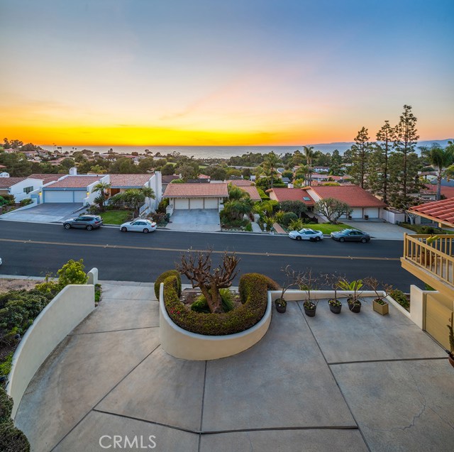 1245 Via Coronel, Palos Verdes Estates, California 90274, 5 Bedrooms Bedrooms, ,5 BathroomsBathrooms,Residential,Sold,Via Coronel,WS18042352