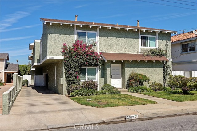 2019 Belmont Lane, Redondo Beach, California 90278, 3 Bedrooms Bedrooms, ,2 BathroomsBathrooms,Residential,Sold,Belmont,SB17223147