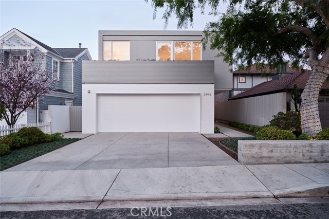 2912 Palm Avenue, Manhattan Beach, California 90266, 4 Bedrooms Bedrooms, ,2 BathroomsBathrooms,Residential,Sold,Palm,SB21015344