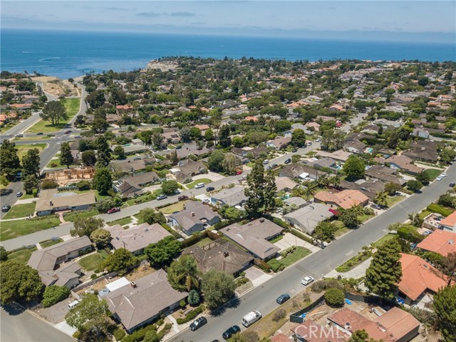 2639 Via Carrillo, Palos Verdes Estates, California 90274, 3 Bedrooms Bedrooms, ,1 BathroomBathrooms,Residential,Sold,Via Carrillo,PV18177875