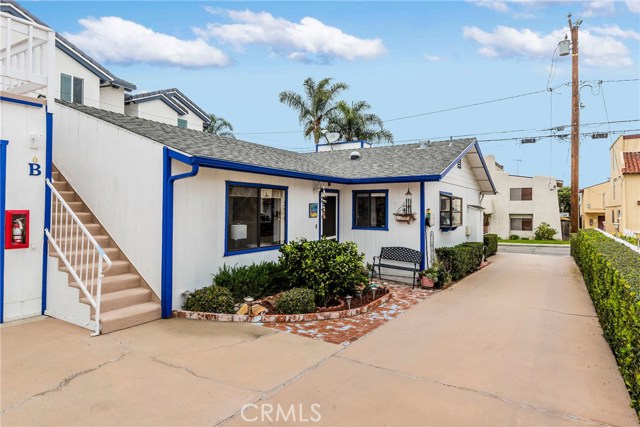 1816 Marshallfield, Redondo Beach, California 90278, ,Residential Income,Sold,Marshallfield,SB19006112