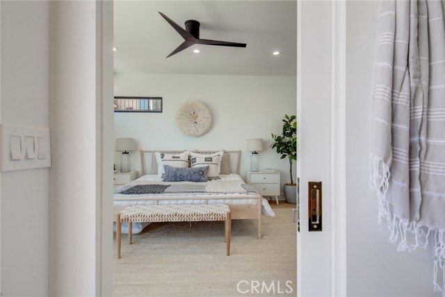 124 39th Street, Manhattan Beach, California 90266, 3 Bedrooms Bedrooms, ,2 BathroomsBathrooms,Residential,Sold,39th,SB20089804