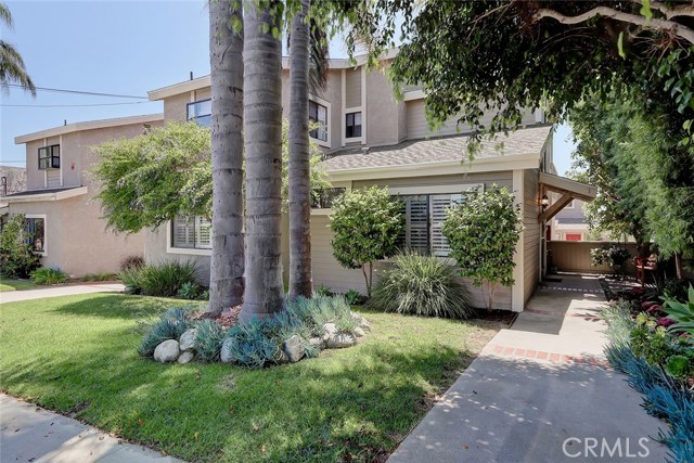 1920 Voorhees Avenue, Redondo Beach, California 90278, 3 Bedrooms Bedrooms, ,3 BathroomsBathrooms,Residential,Sold,Voorhees,SB19186018