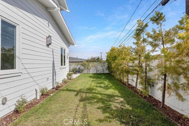 1307 Gertruda Avenue, Redondo Beach, California 90277, 5 Bedrooms Bedrooms, ,1 BathroomBathrooms,Residential,Sold,Gertruda,SB21076858