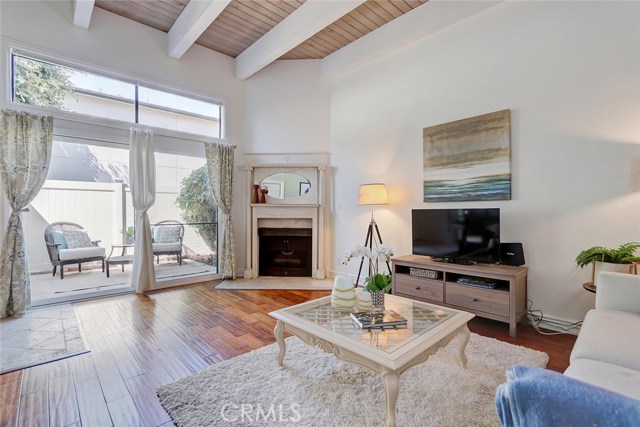 2607 Nelson Avenue, Redondo Beach, California 90278, 2 Bedrooms Bedrooms, ,1 BathroomBathrooms,Residential,Sold,Nelson,SB19227271