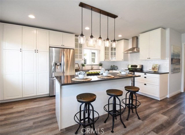 652 Avenue B, Redondo Beach, California 90277, 4 Bedrooms Bedrooms, ,2 BathroomsBathrooms,Residential,Sold,Avenue B,PV20141980