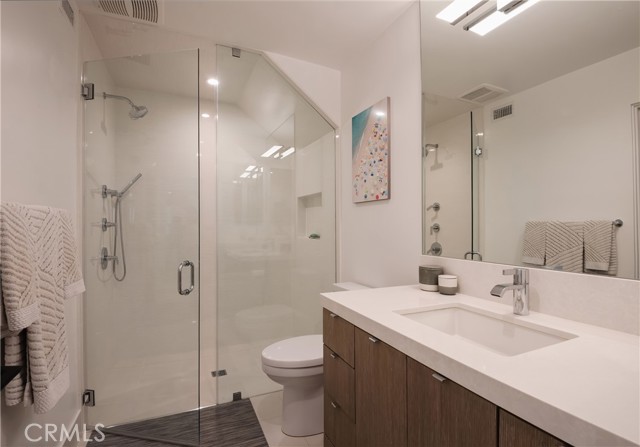 downstairs bathroom/powder room