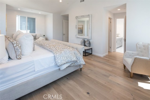 2104 Harriman Lane, Redondo Beach, California 90278, 4 Bedrooms Bedrooms, ,3 BathroomsBathrooms,Residential,Sold,Harriman,PV18101088