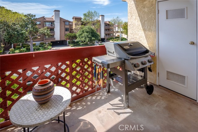 2 Bed Home for Sale in El Segundo, California