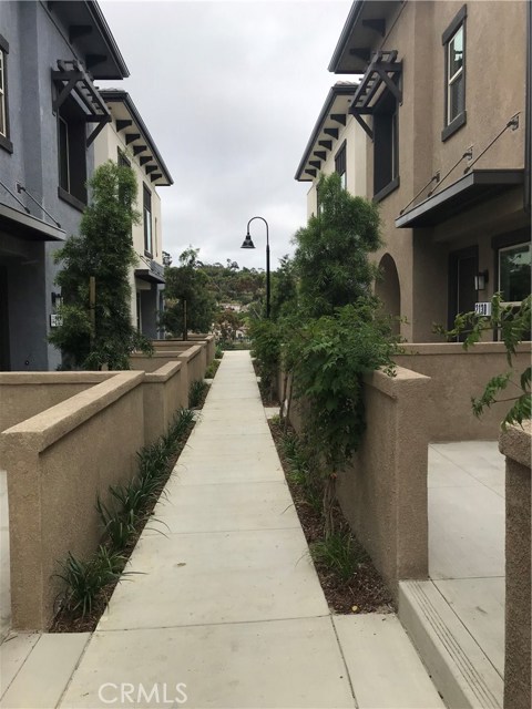 2128 Solara Lane