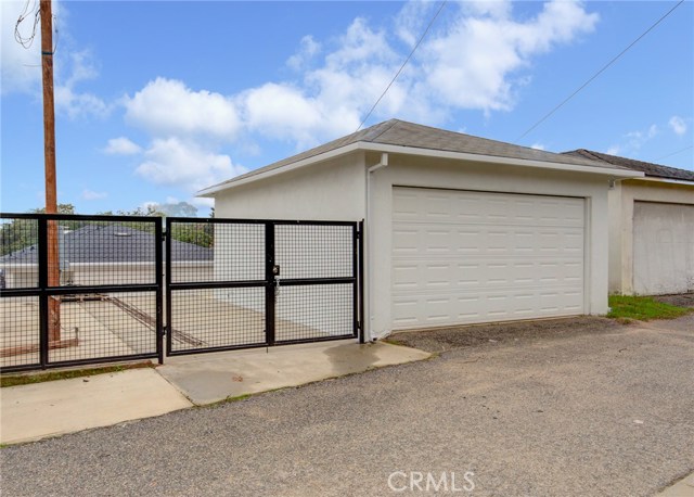 520 Maria Avenue, Redondo Beach, California 90277, 3 Bedrooms Bedrooms, ,2 BathroomsBathrooms,Residential,Sold,Maria,SB19272797