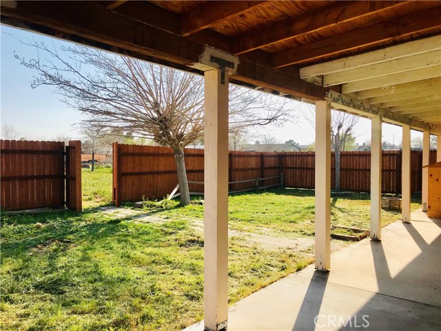 16283 Eucalyptus Street,Hesperia,CA 92345, USA