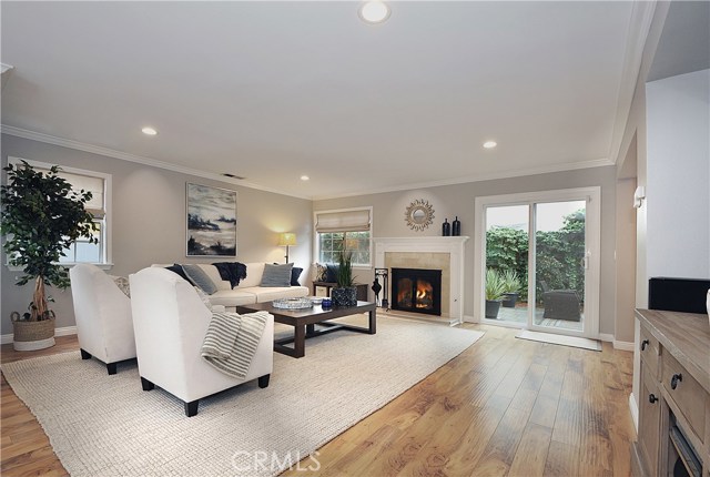 1922 Nelson Avenue, Redondo Beach, California 90278, 4 Bedrooms Bedrooms, ,2 BathroomsBathrooms,Residential,Sold,Nelson,SB19033428